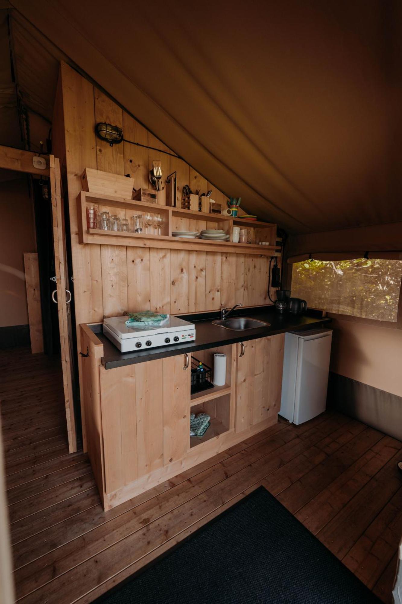 Camping de Tulpenweide Breezand Zimmer foto